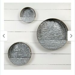 Set of 3 Galvanized Metal Circle Pocket Wall Hanging Bins