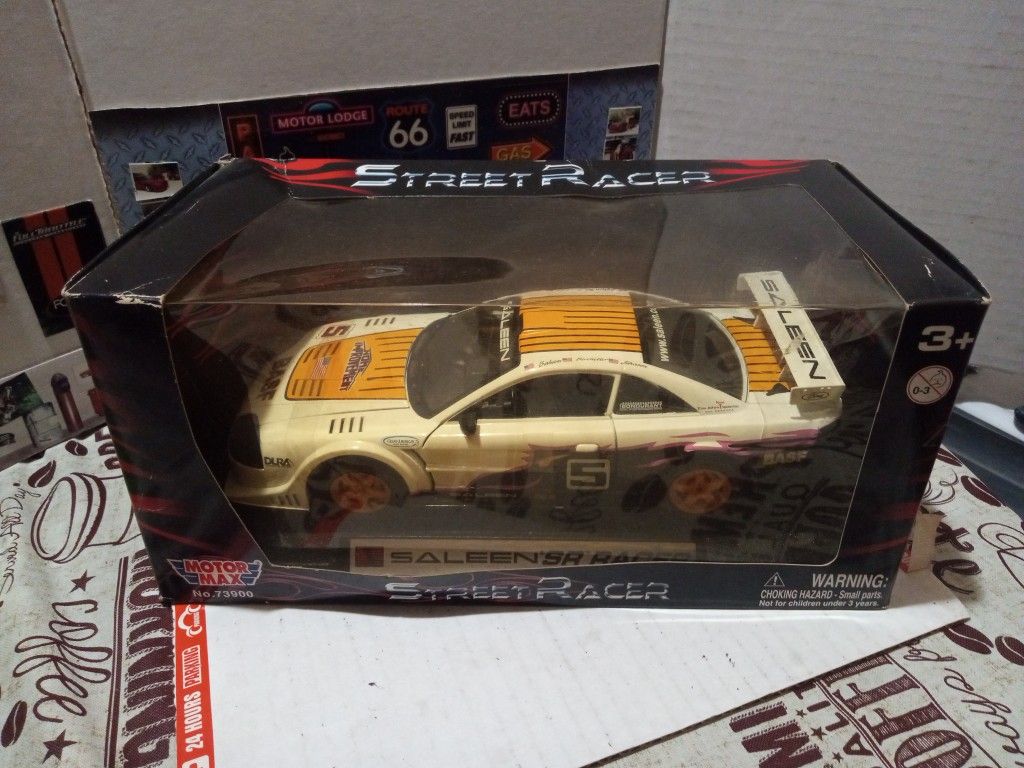 Diecast FORD MUSTANG