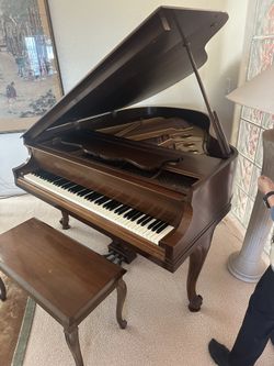 Baldwin Baby Grand Piano
