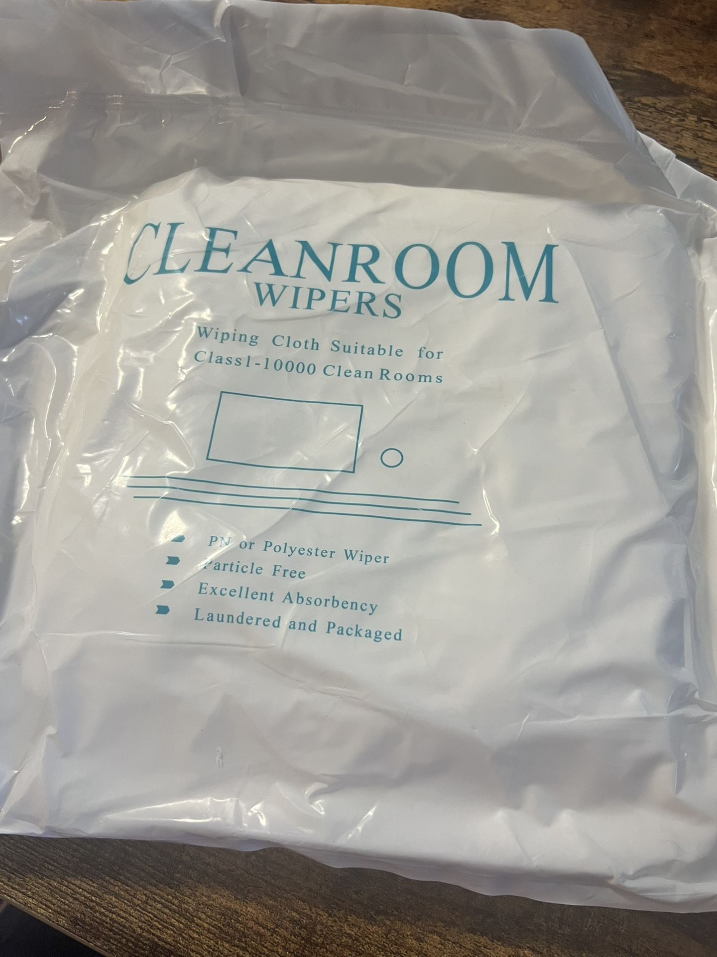 Wiping Cloth Suitable for Class 1-10000 Clean Rooms