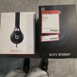 Beats  STUDIO 3 AND  Beats EP