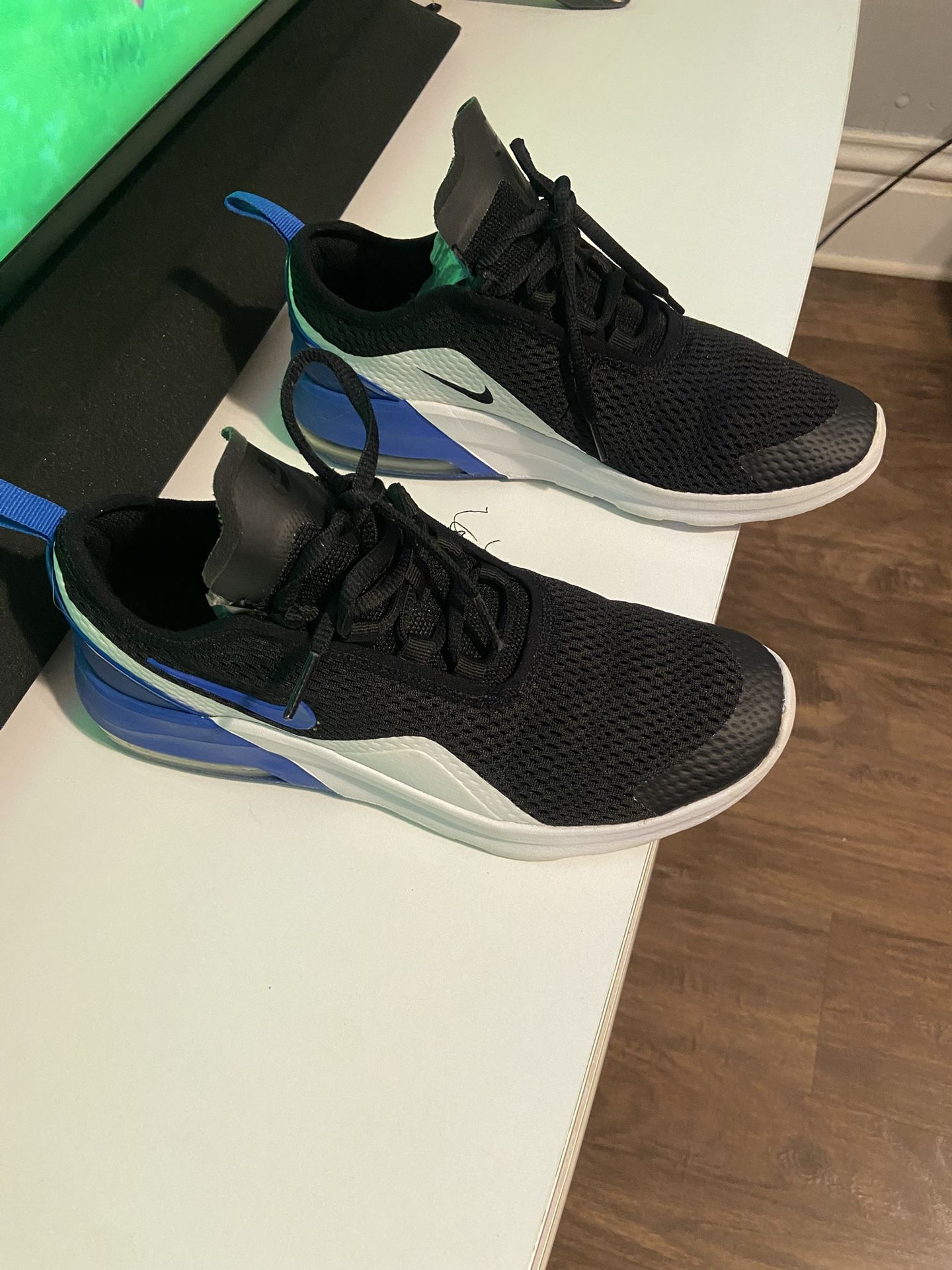 Nike Air Max Motion 2 'Black White Blue' Sneakers GS (Youth) Size 6Y