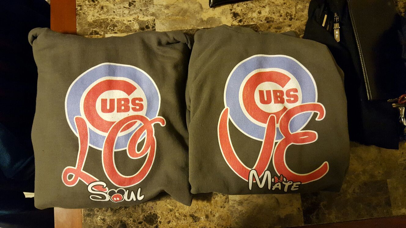 Cubs Hoodie for Sale in St. Charles, IL - OfferUp