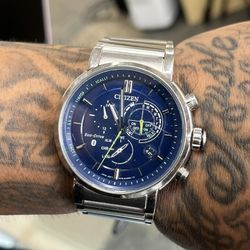 CITIZEN W770MV Bluetooth Eco-Drive Solar Men's Watch Silver Case Blue Dial used