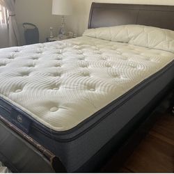 Queen mattress