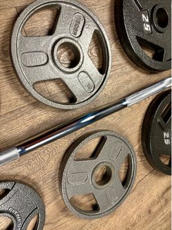 Olympic  Curl Bard & Brand NEW  Cast Iron Weight Plates 25s, 10s and 5s . Total: 97 lbs