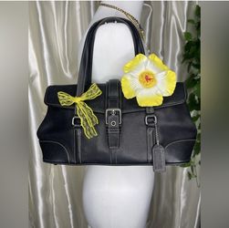 Coach Y2k black Leather flap satchel 