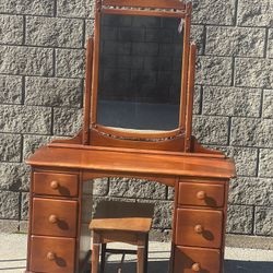 antique maple vanity/desk