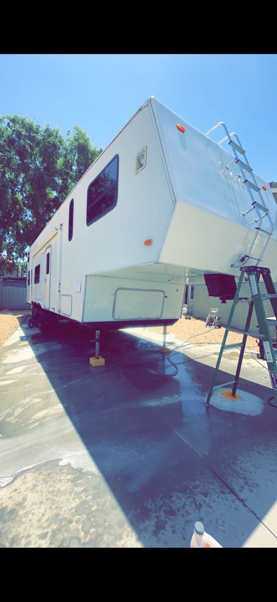 2000 Dunes 5th Wheel