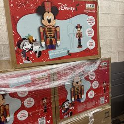 Nutcracker Mickey Mouse