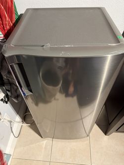 LG Mini Fridge
