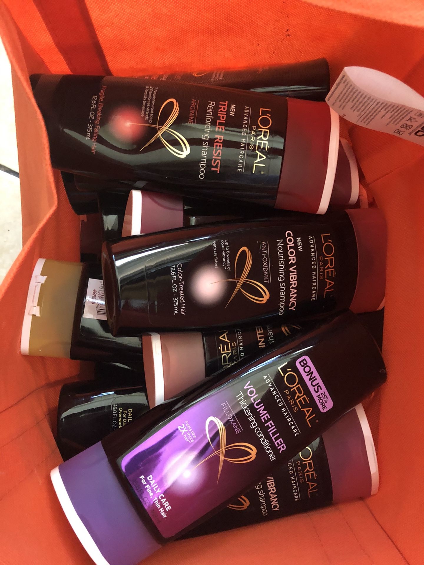 LOREAL SHAMPOO 🧴 & CONDITIONER 🧴 $2.50 EACH OR 2 FOR $5