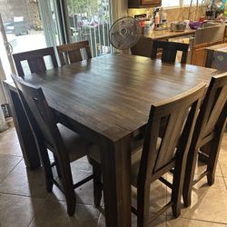 Dining Set