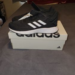 Adidas Shoes For Boys Size 2  2.5