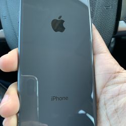 UNLOCKED IPHONE 8 64GB / LOW PRICES 