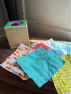 Lovevery Magic Tissue Box Toy