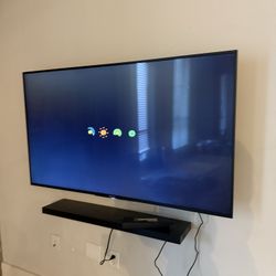Sony XBR-850 Series 4K Smart TV – Excellent Condition
