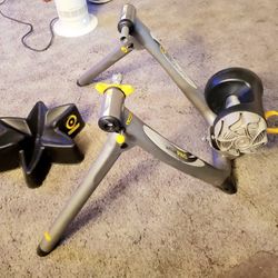 Jet fluid Pro CycleOps Power Bike Trainer In Great Condition