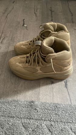 Yeezy Season 7 Desert Boots Size 9.5