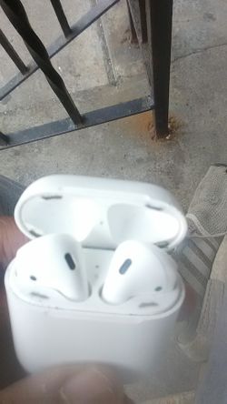 Airpods