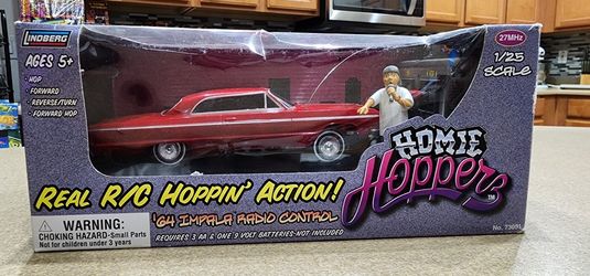 Hoppin Hydros Lowrider