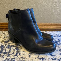 Timberland Boots Womens 10