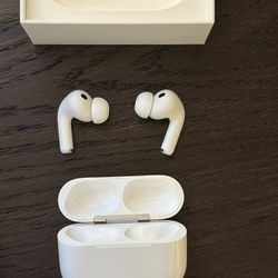 GENUINE AIRPODS PRO 3