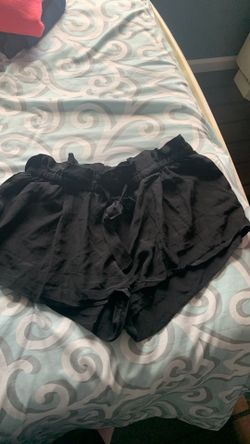 Wilfred linen shorts