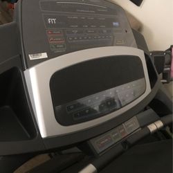 NORDITRACK IFIT TREADMILL $1200
