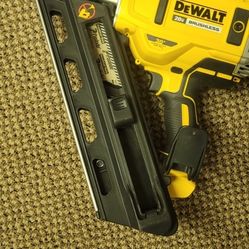 The 20-Volt MAX Cordless 30° Paper Collated Framing Nailer drives nails from 2 in. to 3-1/2 in