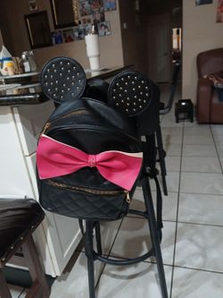 Bonita bolsa estilo mochila