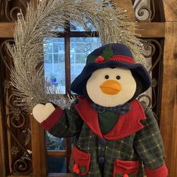 Christmas Penguin 25x10 Silver/Icy Wreath &25 For All See Description 