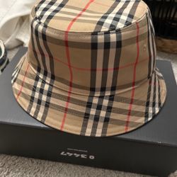 Burberry Bucket