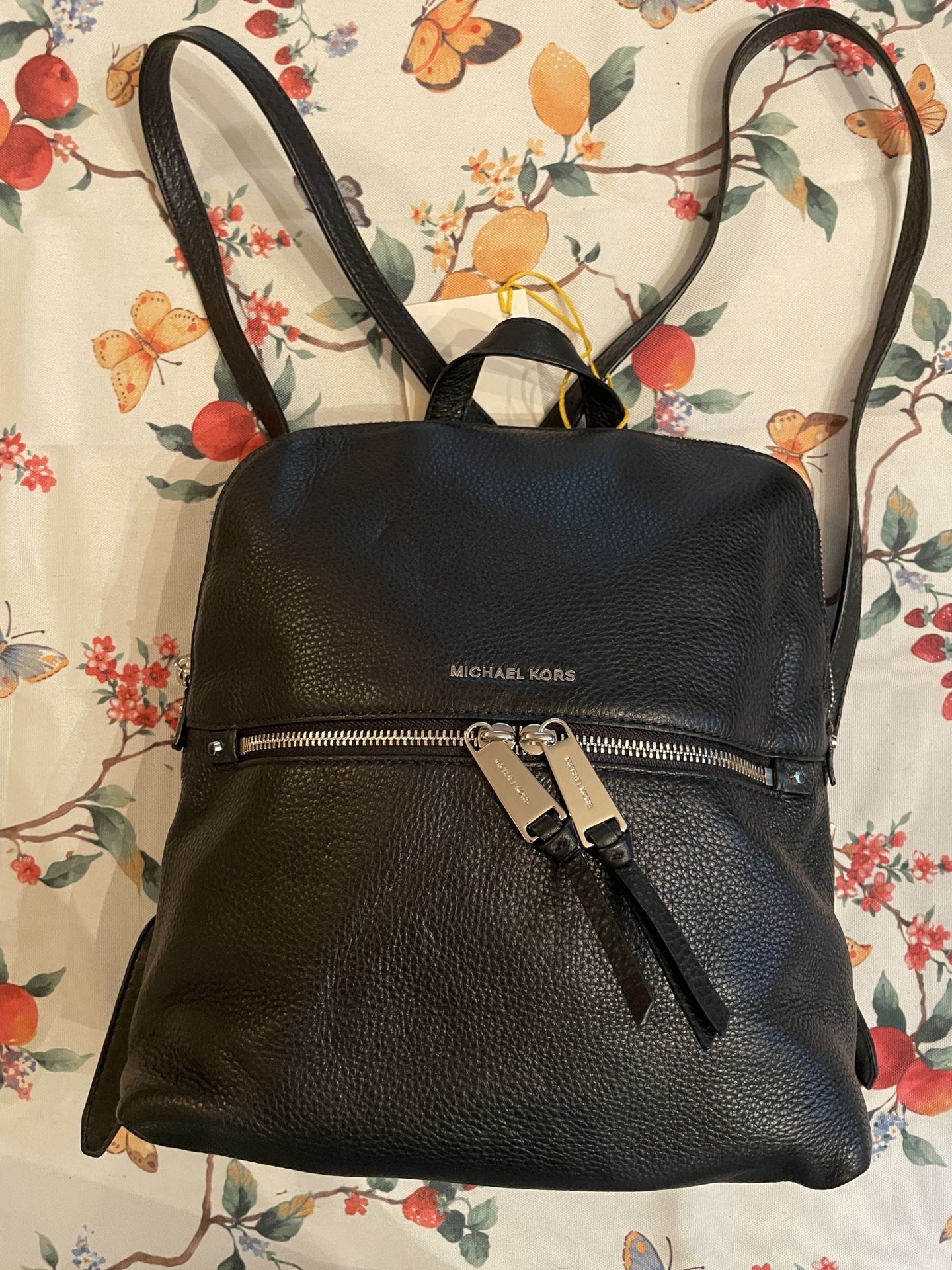 Michael Kors original Ladies handbag. Backpack - Leather in Great condition