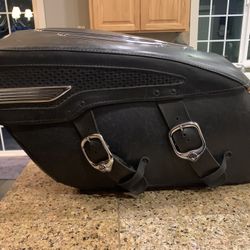 Harley Davidson Saddlebag 97-08 Touring