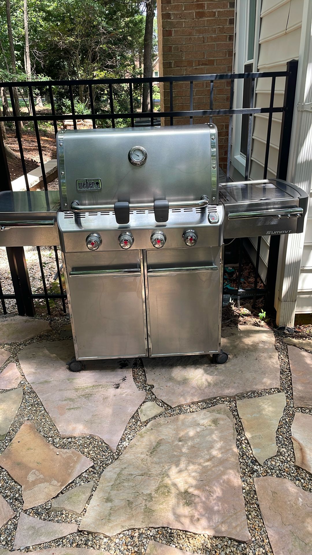 Weber Summit 4-burner Gas Grill