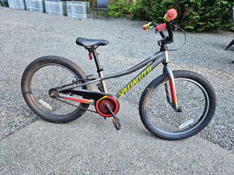 - Specialized Bike : Kids Bike