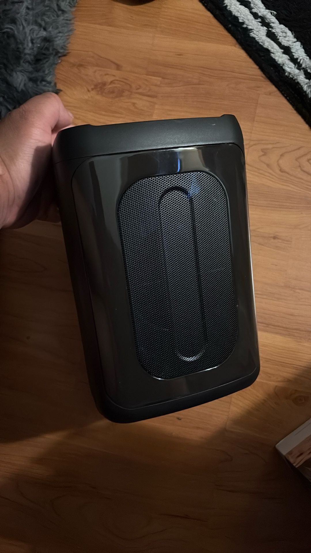 Bluetooth Speaker (brand new)