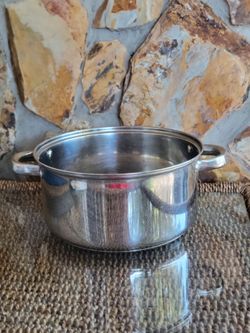 Standard Stainless Steel 4 Quart Stockpot With Dual Side Handles.