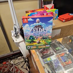 The Legend of Zelda Link's Awakening Nintendo Switch Dreamer Edition NEW