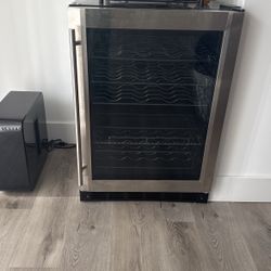 Vissani Wine And Beverage Mini Fridge 