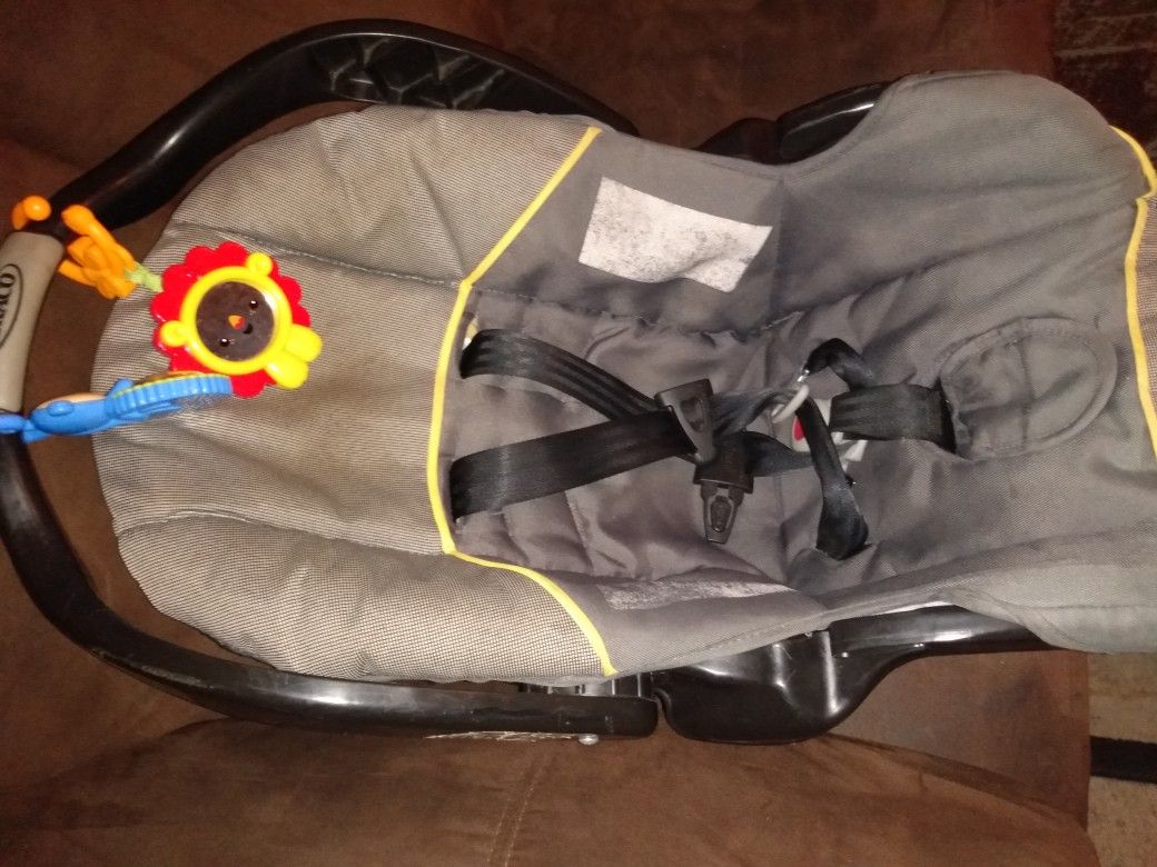 Graco car seat