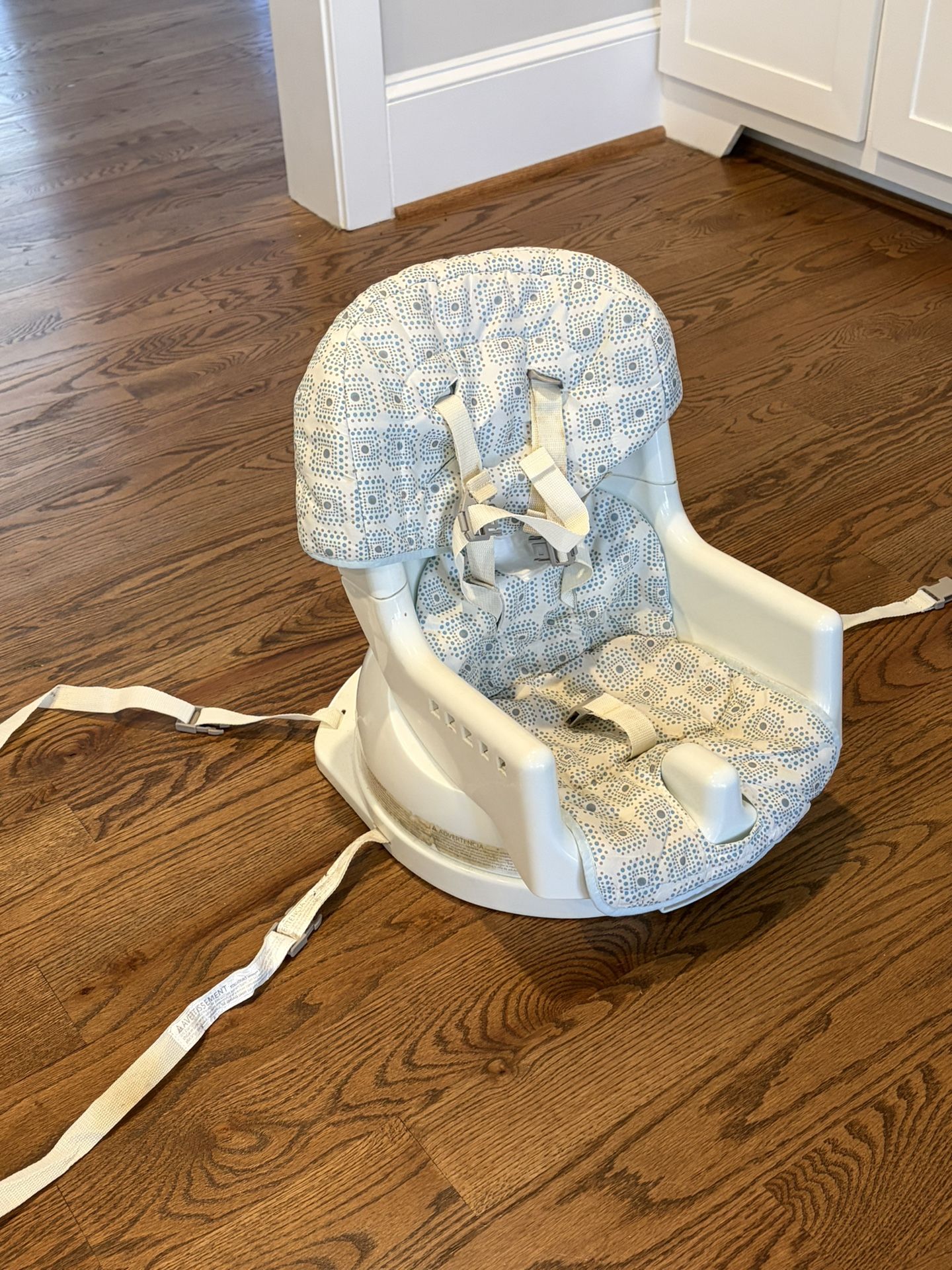 Adjustable Booster Seat With Back