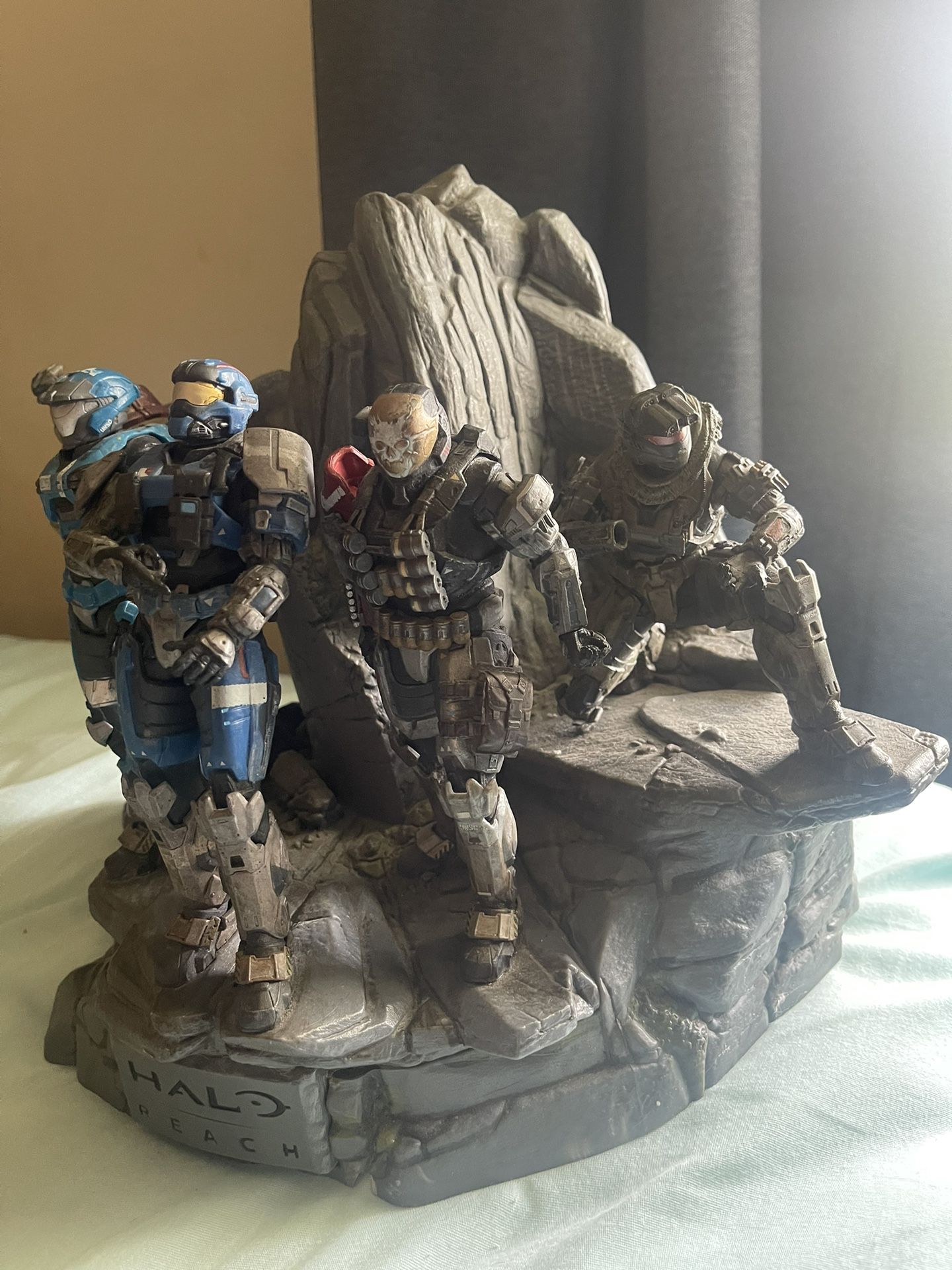 Halo Reach Legendary Edition Limited Statue Noble Team 