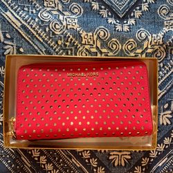 Hot Pink Michael Kors Wallet