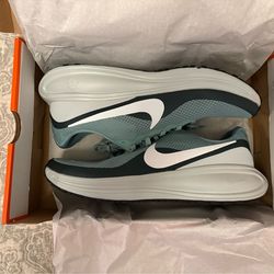 Nike Revolution 8 Size 11M