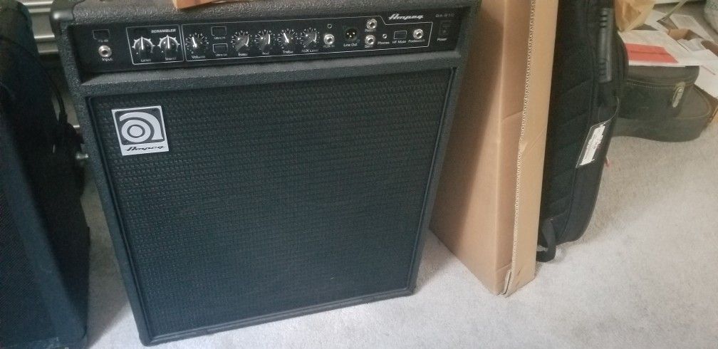 Ampeg BA 210