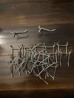 Peg Board Hooks 2 Inches 25 For $10