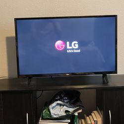 32-inch LCD (LED) HD TV LG ( 32LJ500B)