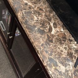 Entertainment center